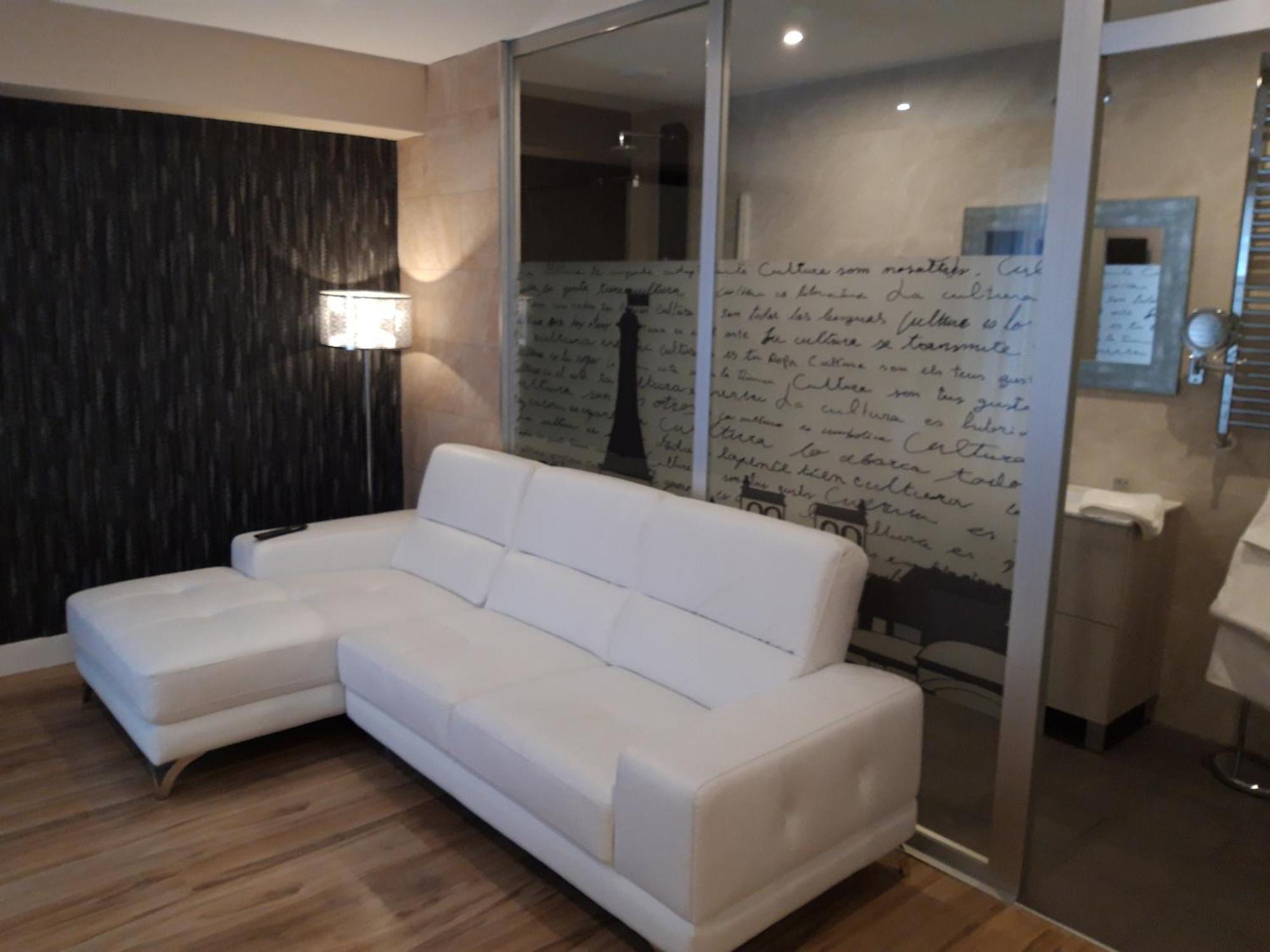 H.Albar Mieres Hotell Mieres  Rom bilde